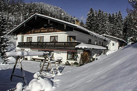 Sportpension-Faerbinger-Ferienwohnung-Winter-.jpg