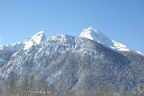 blick-auf-den-gruenstein-mit-watzmann.jpeg