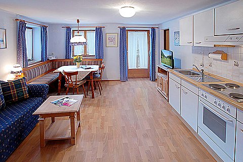 Ferienwohnung-Ramsau-Hirschpoint-Steinberg-001.jpg