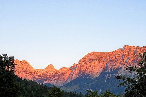 Sonnenaufgang an der Reiteralpe vom Freisitz aus