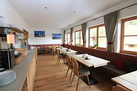 Alpinhotel-Berchtesgaden-Hotel-003.JPG