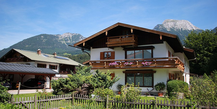 Haus_Alpenrose__2_.JPG