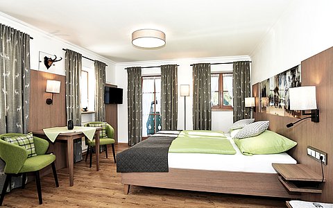 Doppelzimmer Vogelnest / Murmelstube inkl. Frühstück | mit Kaffeeküche | Außenpool mit Panoramablick