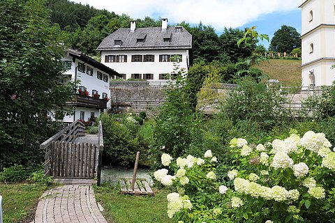 Privatsteg über die Ramsauer Ache