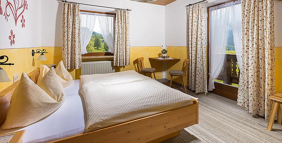 03-Scheffaulehen-Doppelzimmer-Watzmann-001.jpg